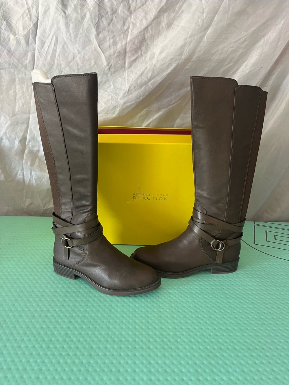 Kenneth Cole Reaction Kent Play Women's Brown Knee High Riding Boots Size 9
